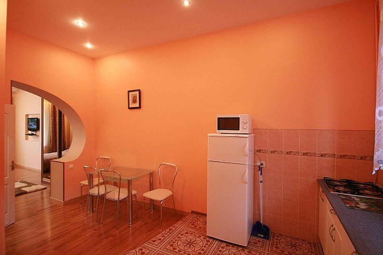 Park And Opera Apartments Лвив Екстериор снимка